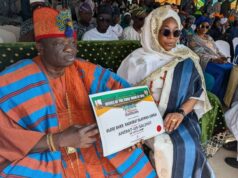 Offa Chief Imam confers title on Ladoja’s wife, presents certificate